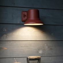 Auenlampe in weinroter Keramik